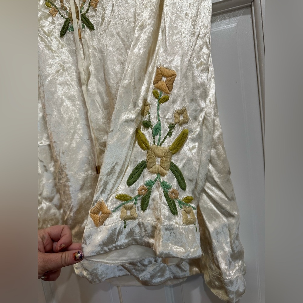 Free People Ember Embroidered Floral Tunic Mini Dress Top Size XS Flare sleeve - Picture 6 of 9